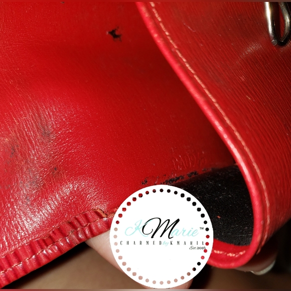 Louis Vuitton Epi Red Leather 6-Ring Multicles w/2-Rings (ONLY). - Picture 4 of 4